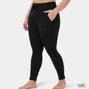Halara 2X High Waisted Joggers